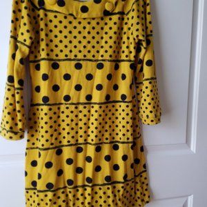 Sweater dress. Cute. Sunny.